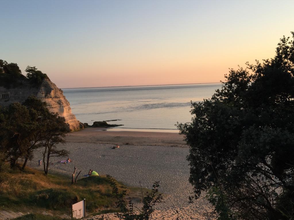 Chez Pierrot Et Gisele Villa Meschers-sur-Gironde Exterior photo